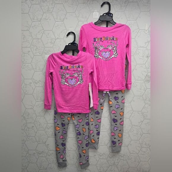 Lot of two Wonder Nation Girls Halloween Tight Fit Long Sleeve 2 pc Pajama Set - Picture 1 of 10